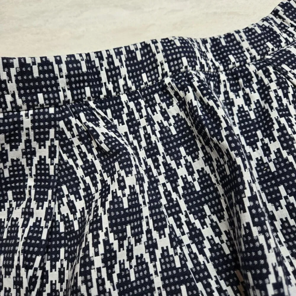J.Crew Skirt‎ Womens 8 Blue White Geometric Textured Lined Zip Pockets Pleated